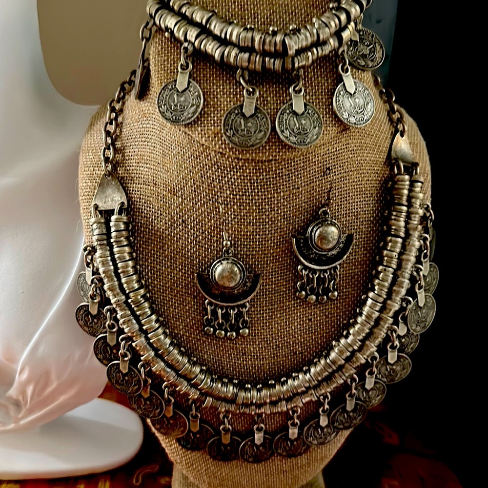 Boho Jewelry Necklace/bracelet/earrings set